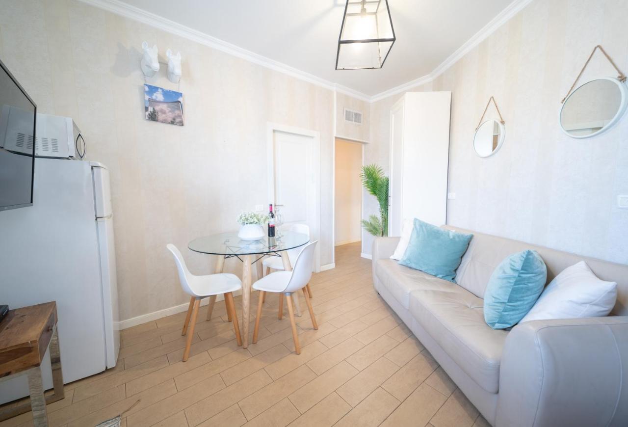 תל אביב Ocean Executive Apartments - 5 Min From The Beach מראה חיצוני תמונה
