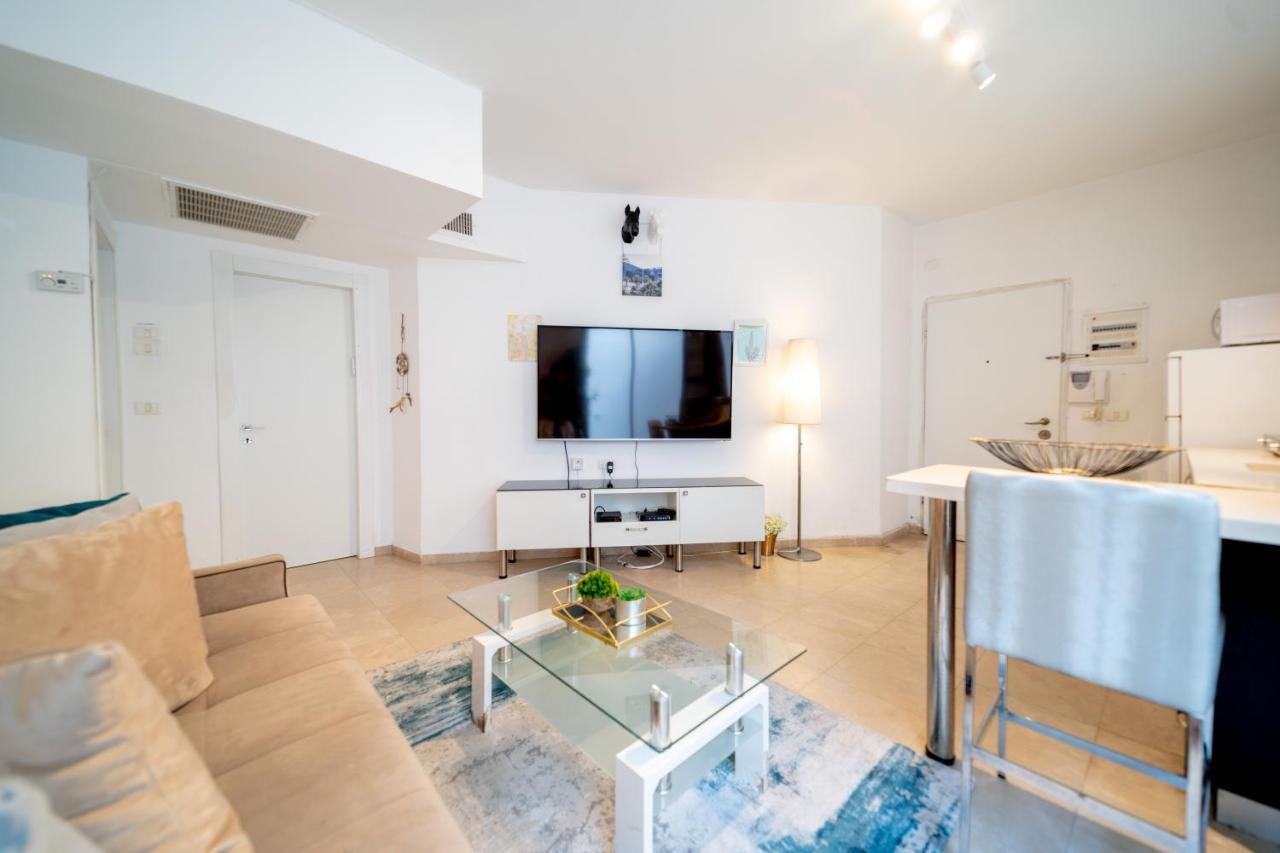 תל אביב Ocean Executive Apartments - 5 Min From The Beach מראה חיצוני תמונה
