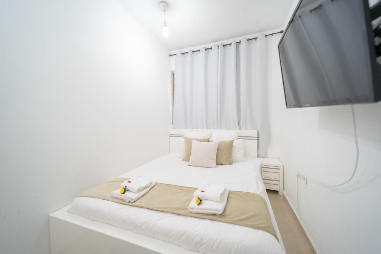 תל אביב Ocean Executive Apartments - 5 Min From The Beach מראה חיצוני תמונה