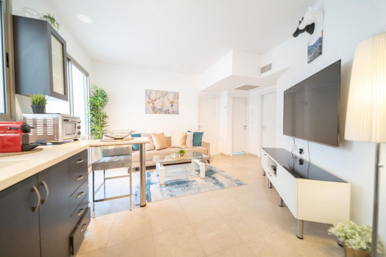 תל אביב Ocean Executive Apartments - 5 Min From The Beach מראה חיצוני תמונה